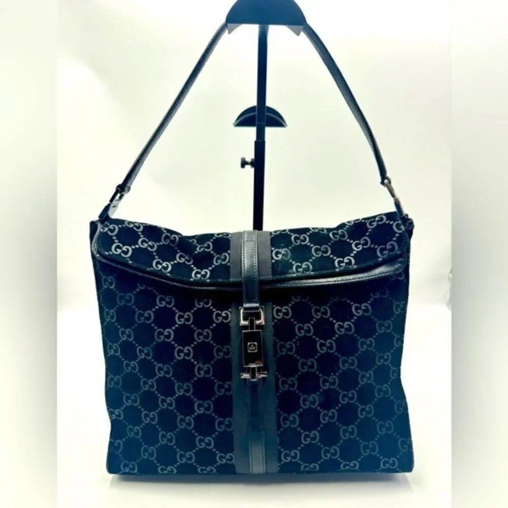 Auth Gucci Black Guccisima Suede Shoulder Bag